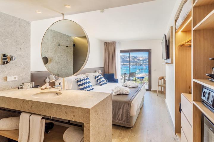 Doble Vista Mar Con Terraza Privada & Jacuzzi - 2 Adultos